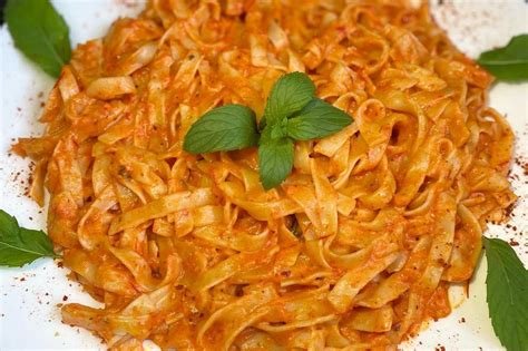 Fettucini Makarna Tarifi