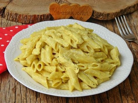Köri Soslu Makarna Kremasız