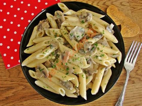 Mantarlı Kremalı Makarna