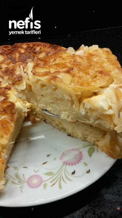 Tavada Makarna Böreği Tavada Makarna Böreği