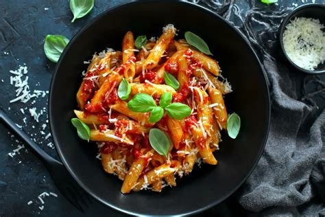 Domates Soslu Makarna Kaç Kalori Domates Soslu Makarna Kaç Kalori